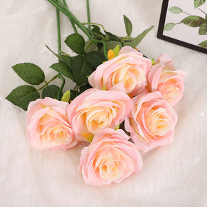 Rosas Artificiales de Seda, Color Rosa Degradado, Románticas y de Ensueño, para el Día de San Valentín, Accesorios de Fotografía de Bodas, Reutilizables y Reciclables - Product Image 1