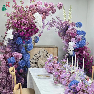 ซุ้มแต่งงานแบบโมเนต์ ตกแต่งด้วยดอกไม้ผ้าไหมสีฟ้าม่วง สไตล์โมเนต์ สำหรับพิธีแต่งงาน - Product Image 1