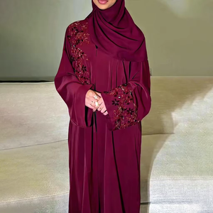 Abaya Roja <span class=keywords><strong>de</strong></span> Lujo con Cuentas 2026, Ropa Islámica para Eid y Ramadán, Abayas Árabes con Hiyab - Product Image 4