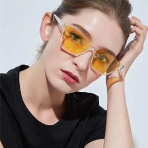 Nouveautés 2024 <span class=keywords><strong>Lunettes</strong></span> de soleil <span class=keywords><strong>tendance</strong></span> à monture demi-carrée transparente pour femmes et hommes <span class=keywords><strong>Lunettes</strong></span> de soleil <span class=keywords><strong>tendance</strong></span> en écaille de tortue <span class=keywords><strong>2022</strong></span> - Product Image 1