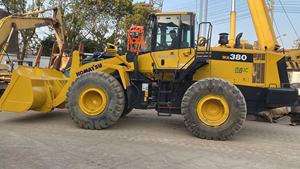 Cargadora de Ruedas Komatsu WA380 de 6 Toneladas, Motor Mitsubishi, Bomba Hidráulica MOOG, Modelo 2020, Equipo de Construcción de Uso Pesado - Product Image 3