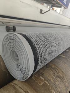 JINLUYANG Bâche imperméable GCL auto-cicatrisante aiguilletée en bentonite de sodium naturelle 4000g 4800g 5000g Géomembrane en argile synthétique - Product Image 5