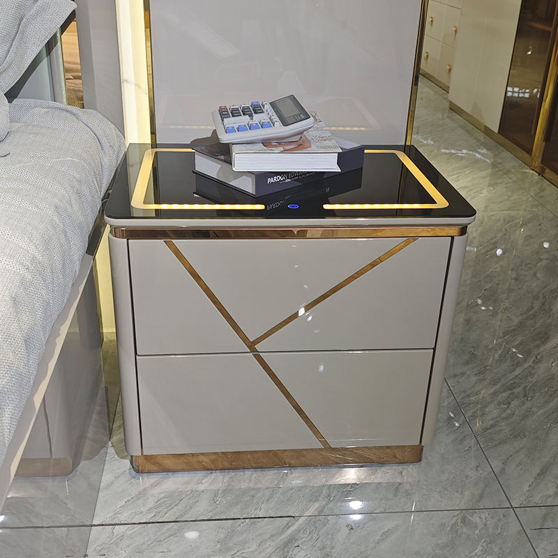 โต๊ะข้างเตียง