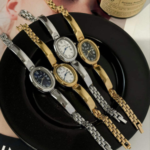 Orologio da Donna Ovale Piccolo con Logo Personalizzato, Bracciale Vintage alla Moda, Cassa in Lega, Elegante Gioiello da Donna, <span class=keywords><strong>Orologi</strong></span> di Stile - Product Image 2