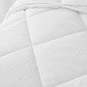 مجموعة مفروشات مفروشات مبطنة بيضاء مبطنة ببطانة من البوليستر لجميع المواسم لحاف اثنين في واحد - Product Image 6