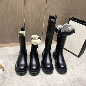 Bottes courtes pour femmes en cuir, nouvelle collection hiver 2025, intérieur rembourré, semelle épaisse, tendance décontractée, douces et chaudes, bottes Chelsea courtes - Product Image 1