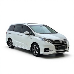 <span class=keywords><strong>Honda</strong></span> Odyssey Hybrid 2019 Usata, Guida a Sinistra, Sedili in Pelle, Portapacchi in Metallo, Pneumatici R17 - Product Image 2