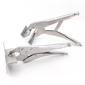 Pince puissante pour tirer les tissus - Product Image 1