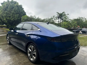 Hyundai Elantra N Line GLX Turbo 240TGDi DCT FWD Transmission Automatique Sièges en Cuir Intérieur Foncé Conduite à Gauche – Stock de Voitures d'<span class=keywords><strong>Occasion</strong></span> 2023 - Product Image 3