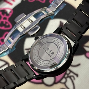 Montre SABR à chiffres arabes avec aiguille magnétique, en acier inoxydable, résistante à l'eau, avec marquages de l'échelle distinctifs, quartz noir - Product Image 3