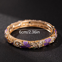1 pièce Bracelet ethnique en alliage ajouré avec motifs papillon et trèfle, incrusté de strass et émaillé - Bijou porte-bonheur tendance pour femme