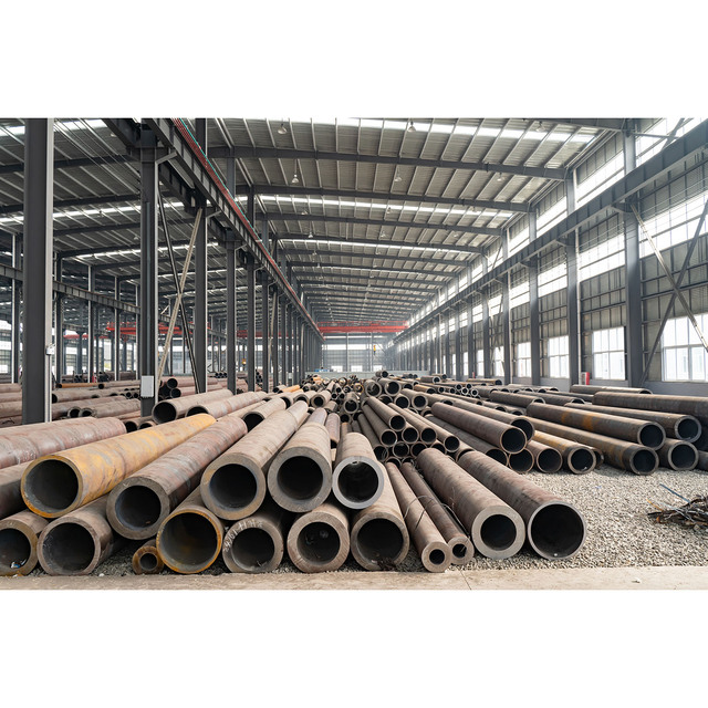 High Quality ASTM JIS Certified Thick Wall 20# 35# 45# Q345 Carbon Hot Rolled Seamless Steel Tube for Oil Pipe