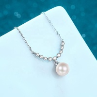 OUGEPHELI S925 925 Sterling Silver 8mm Perle Moissanite Clavicule Chaîne Collier Sourire pour Femme Dame