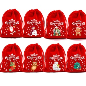 Sac cadeau recyclable en velours rouge avec cordon de serrage, idéal pour les fruits, les bonbons de mariage, les cadeaux de Noël pour enfants, avec fonction de marquage. - Product Image 1