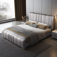 Lit de Luxe en Cuir pour Hôtel, Chambre Moderne, Ensemble de Lit King Size 1,8 m, Cadre de Lit Rembourré Minimaliste Italien avec Rangement, Design de Créateur, Doux et Confortable