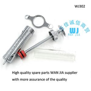 <span class=keywords><strong>Seringue</strong></span> vétérinaire en cuivre réutilisable, <span class=keywords><strong>seringue</strong></span> en métal pour vache réutilisable pour instruments vétérinaires, propriétés de diagnostic vétérinaire - Product Image 4