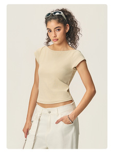 T-shirt court rétro en jersey tricoté brodé, coupe slim, style streetwear décontracté pour femme, avec épaulettes croisées et nœuds style Spice Girls - Product Image 2
