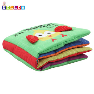 Livre en tissu éducatif pour bébé, doux, coloré et interactif, pour compter les objets avec plaisir - Product Image 5