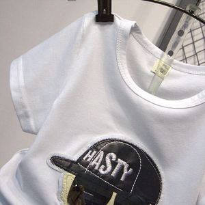 Vêtements pour enfants de haute qualité en gros, ensembles de vêtements, t-shirt court et short en jean pour enfants - Product Image 4
