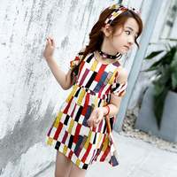 Robe d'été moderne pour enfants, style épaules dénudées, pour boutiques de vêtements pour enfants en gros