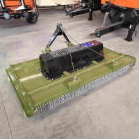 Desbrozadora Agrícola con Enganche de 3 Puntos, Cadenas de Protección, Caja de Engranajes, Rodamientos Ajustables, Alta Productividad para Mantenimiento de Tractores, Pastos y Caminos