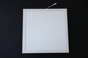 แผงไฟ <span class=keywords><strong>LED</strong></span> แบบมีไฟส่องหลังขนาด 595*595*32 มม. |   UGR19, ตัวเลือกหลายระดับความสว่าง, ได้รับการรับรองมาตรฐาน CE CB RoHS - Product Image 3