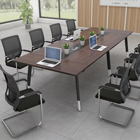 Table de conférence professionnelle moderne en bois foncé avec gestion des câbles, bureau de salle de réunion pour 10 personnes