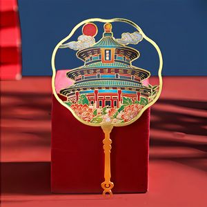 ที่คั่นหนังสือโลหะทองเหลืองแบบกลวงจาก Tuoyang Crafts สลักโลโก้ตามสั่ง ของขวัญสร้างสรรค์เชิงวัฒนธรรม สำหรับโรงเรียน บริษัท ของที่ระลึก - Product Image 3