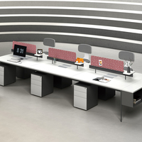 Poste de travail de bureau moderne modulaire extensible en bois pour personnel d'entreprise