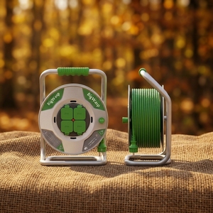 Enrouleur de câble en aluminium vide robuste, rallonge électrique 3 prises 13A avec disjoncteur thermique, homologation CE, étanche IP44 pour extérieur - Product Image 1
