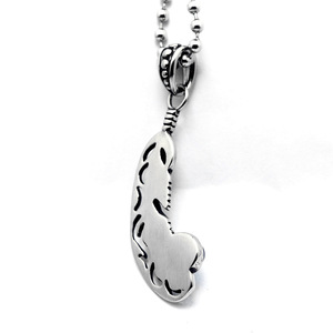 Yunnique – collier avec pendentif en plumes, en acier titane, pierre bleue et rouge, serti de pierres, bijoux à la mode pour hommes et femmes - Product Image 4