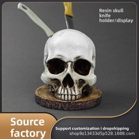 Support à couteaux et présentoir à couverts créatifs en résine sur le thème d'Halloween, avec décoration d'ambiance effrayante, fabriqué en Chine