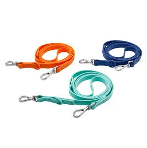 OEM personalizzato multifunzione pvc morbido caccia impermeabile piccolo collare per cani in pvc colori impermeabili collare e guinzaglio per cani set