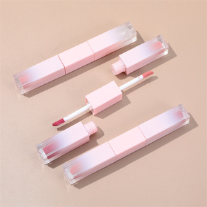 Formule hydratante à l'huile végétale personnalisée directement en usine pour brillant à lèvres et <span class=keywords><strong>maquillage</strong></span> mat de marque privée pour femmes - Product Image 1