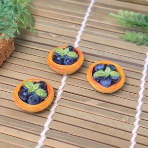 Bonitos Dijes de Resina con Forma de Tarta de Huevo, Surtidos de Fresa, <span class=keywords><strong>Uva</strong></span>, Arándano y Mango, Colgantes de Comida para Fabricación de Joyas y Suministros de Manualidades DIY - Product Image 5