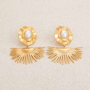 Boucles d'oreilles pendantes en forme de feuille de Ginkgo, plaquées or 18 carats, en acier inoxydable, pour un usage quotidien, bijoux pour femmes - Product Image 3