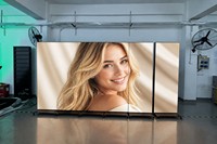GOB P2.5 LED-Banner-Bildschirm für Autohäuser mit HDR10 und 500 Nit Helligkeit Bodendisplay für Autohändler