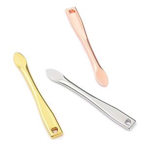 韓国再利用可能なローズゴールドスキンケアスパチュラスプーン亜鉛合金ミニメタル化粧品スパチュラ - Product Image 2