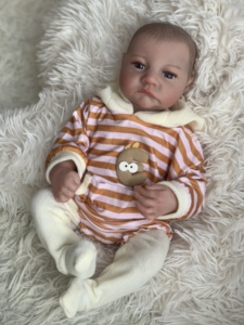 Tenues et vêtements pour poupées Reborn de 12 pouces, incluant des modèles <span class=keywords><strong>Lol</strong></span> <span class=keywords><strong>Omg</strong></span>, des tenues de yoga, des vêtements Chucky, des vêtements Lolita, ainsi que des poupées gonflables, des jouets modèles, des jouets en peluche et des jouets en vinyle - Product Image 2