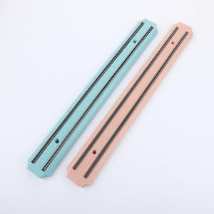 Recién llegado, soporte magnético <span class=keywords><strong>para</strong></span> <span class=keywords><strong>cuchillos</strong></span> en la pared, bloque de plástico, accesorios <span class=keywords><strong>para</strong></span> <span class=keywords><strong>cuchillos</strong></span> magnéticos, soporte <span class=keywords><strong>para</strong></span> juego de <span class=keywords><strong>cuchillos</strong></span> de cocina de Metal - Product Image 1