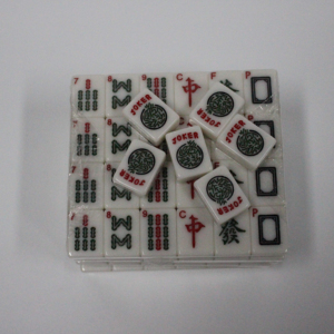 ชุดไพ่นกกระจอกอเมริกันสุดหรูทันสมัย 166 แผ่น เมลามีน ทนทาน เป็นมิตรกับสิ่งแวดล้อม มีสีให้เลือก น้ำเงิน เขียว ชมพู แดง เบจ - Product Image 1