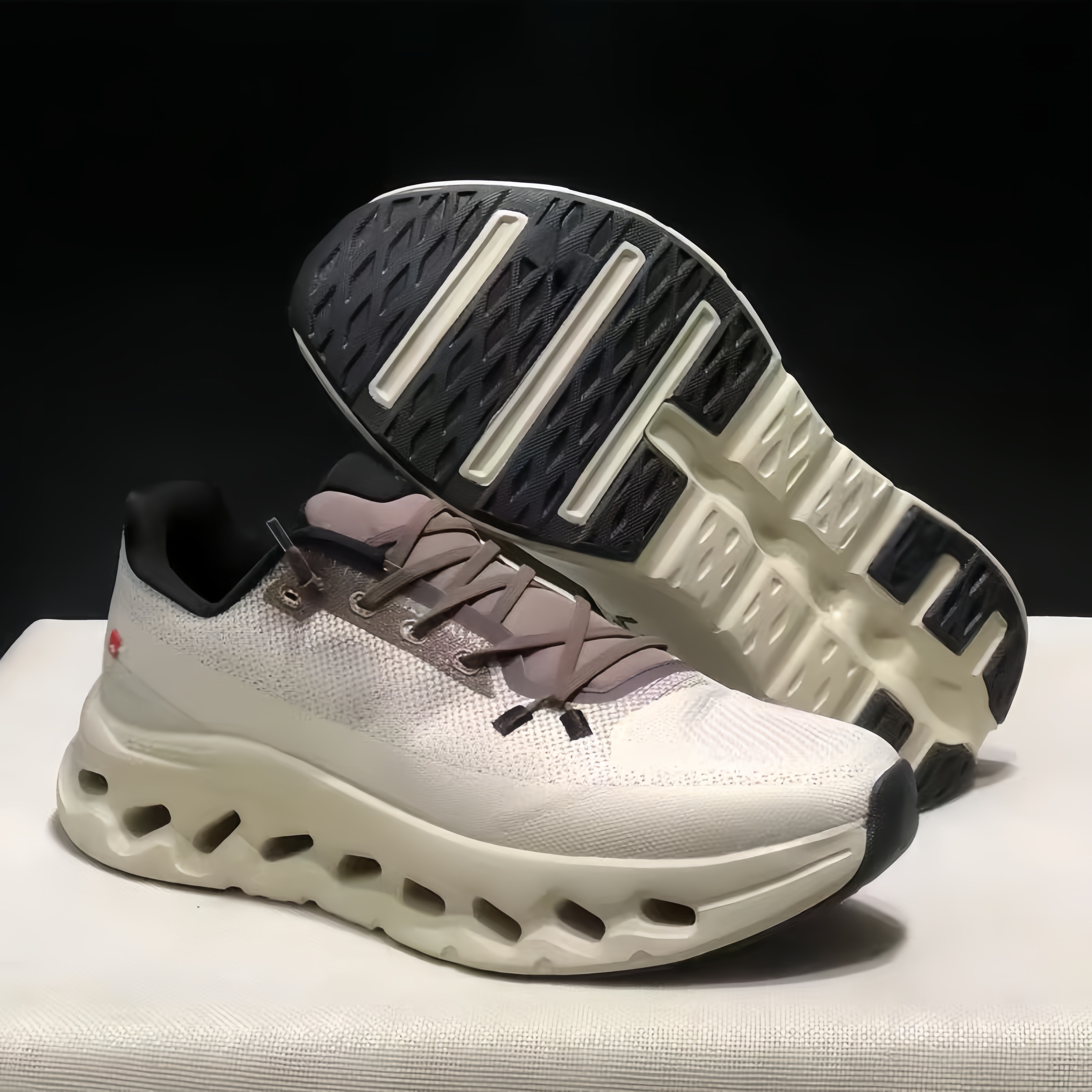 chaussures nuage-marron