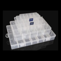 Boîte de rangement en plastique avec compartiments réglables et amovibles