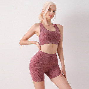 Conjunto de ropa deportiva de gimnasio para mujer europea americana para <span class=keywords><strong>Amazon</strong></span>, chaleco de dos piezas sin costuras para Yoga, pantalones cortos, sujetador sin espalda, patrón estampado - Product Image 3