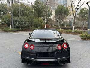 NI-SSAN <span class=keywords><strong>GT</strong></span>-<span class=keywords><strong>R</strong></span> <span class=keywords><strong>2017</strong></span> 3.8T Édition <span class=keywords><strong>Premium</strong></span> - Product Image 3