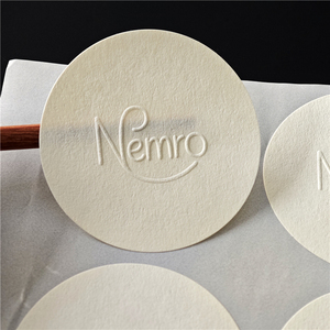 Etiquetas de Papel Especial con Textura Mate Personalizadas BONI Eco, Impresión de Logotipo, Estampado Dorado, Relieve, Adhesivas, para Marca - Product Image 2