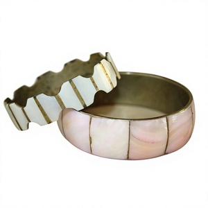 Bracelets Fantaisie Géométriques en Laiton Plaqué Or, Ensembles Colorés Incrustés, Unisexe, Tendance Unique, Bijoux Faits Main - Product Image 5