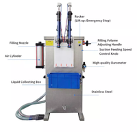 Machine de remplissage de chlore liquide anti-corrosion à double tête semi-automatique pour le nettoyage des sols