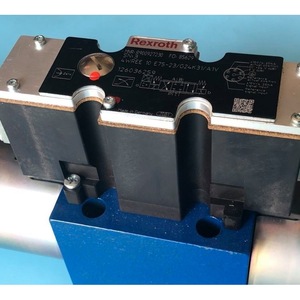 Vanne directionnelle proportionnelle Rexroth R900927230 4WREE10 315 bars 100 L/min Fabriquée en Allemagne - Product Image 2