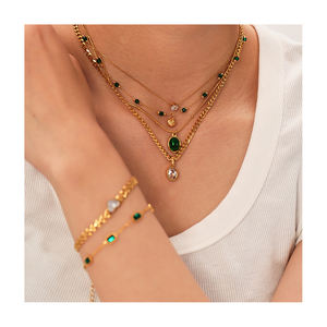 Collares con colgante de circonita de diamante CZ chapados en oro de acero inoxidable populares 2023, pulseras de piedras preciosas verdes para mujer - Product Image 1